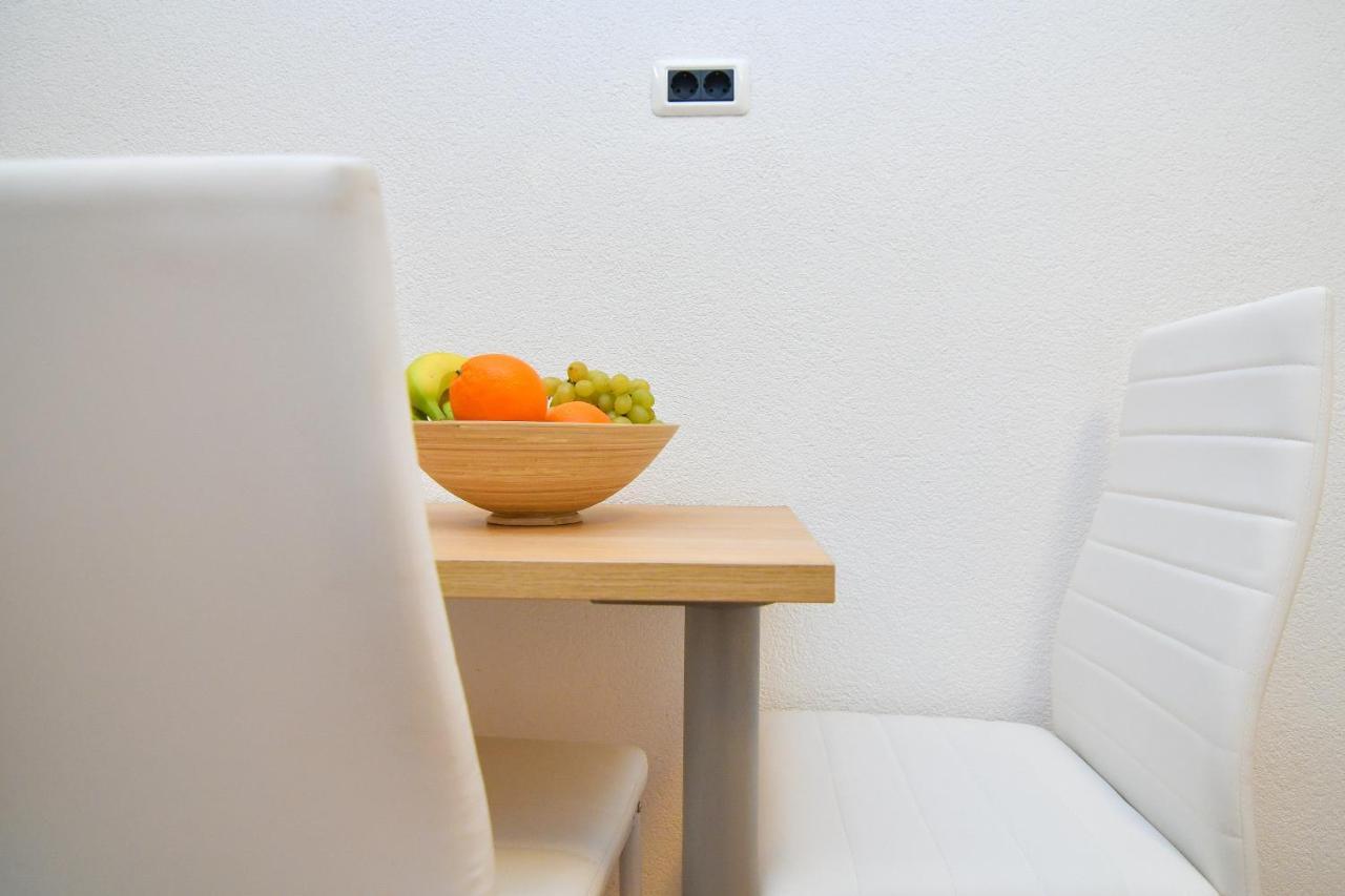 Studio Apartment ฟาชานา ภายนอก รูปภาพ